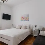 Apartman Vesna *
